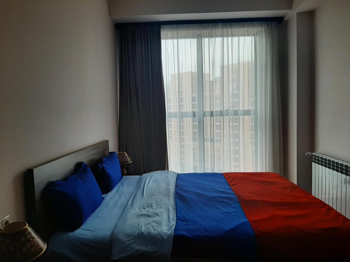 Pride Properties Welcomes You At 17 Buzant St 11-166 Yerevan Armenia Exterior photo