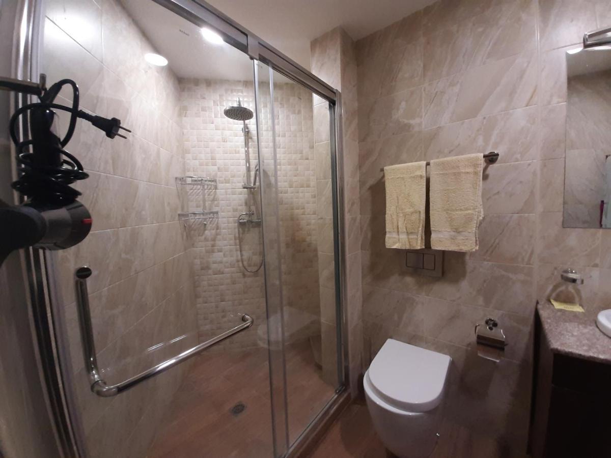 Pride Properties Welcomes You At 17 Buzant St 11-166 Yerevan Armenia Exterior photo